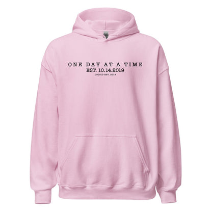 One Day At a Time Recovery Hoodie graphic detail (view 14)